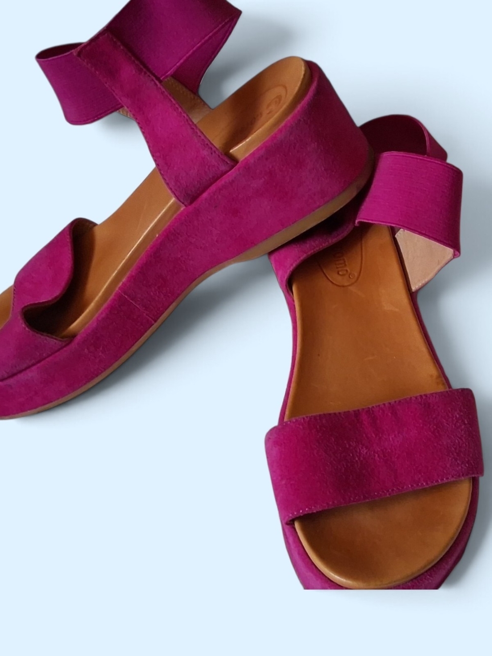 Corso Como Fuchsia Suede Platform Sandals size 8 Great Condition FREE SHIPPING!